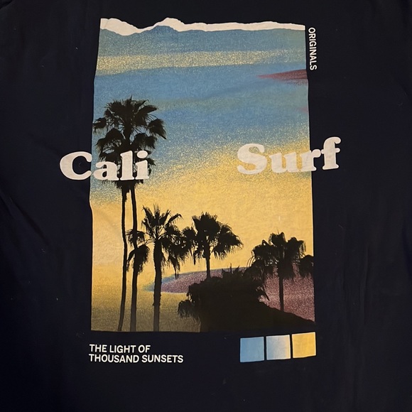 Surf Shirt - Picture 3 of 3